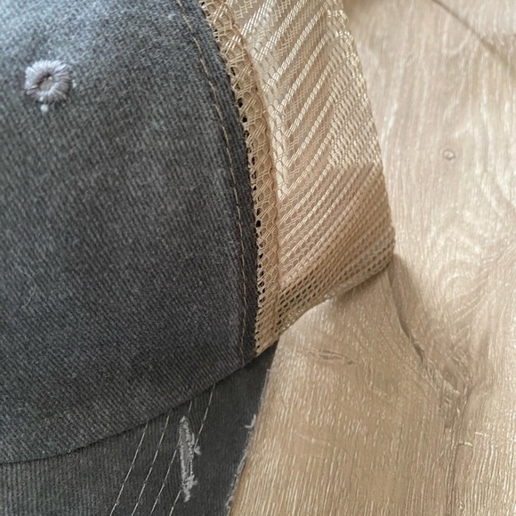 MAMA Trucker Hat High Ponytail  Baseball Hat Gray Khaki Distressed - Picture 3 of 4